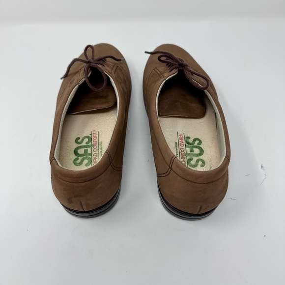 SAS Tripad Comfort Nubuck Lace Up Shoes w/ Selfset Foot Bed and Soft Step Heel - Picture 4 of 6
